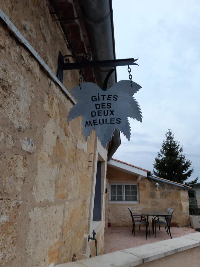 Gite Les Deux Meules Sainte-Colombe  Bagian luar foto