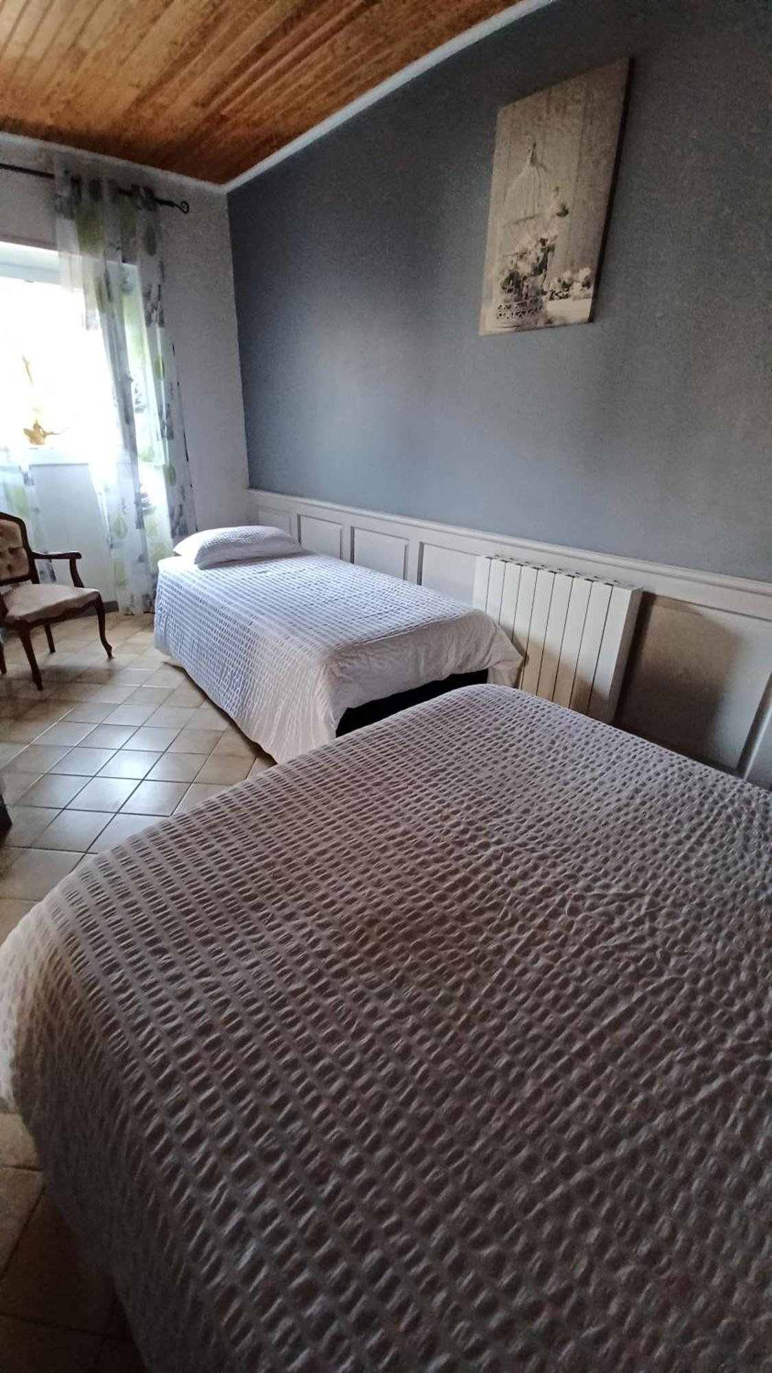 Gite Les Deux Meules Sainte-Colombe  Bagian luar foto